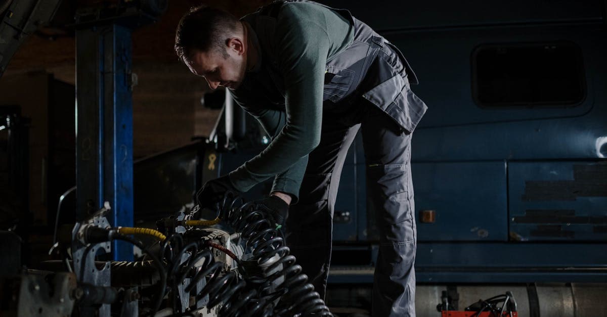 Cover Image for Rev Up Your Career: Explore Exciting Car Technician Job Opportunities